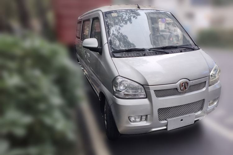 Used BAIC Weiwang 306 2011 1.3L Comfort version 7 seats Front Right 45 Deg