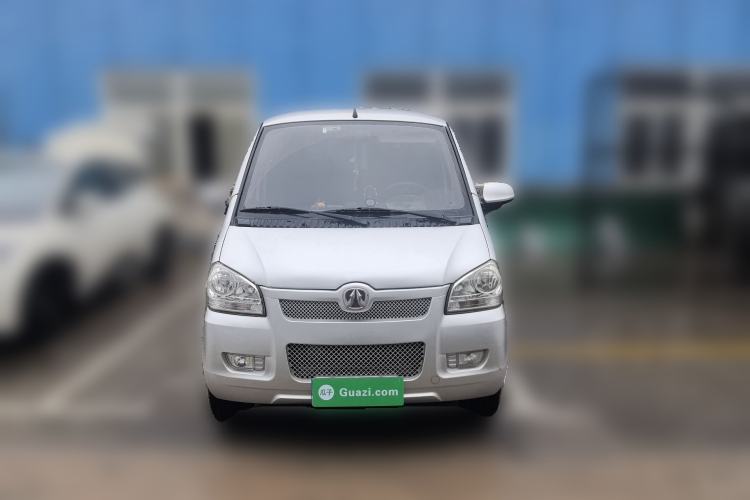 Used BAIC Weiwang 306 2011 1.3L Comfort version 7 seats Front