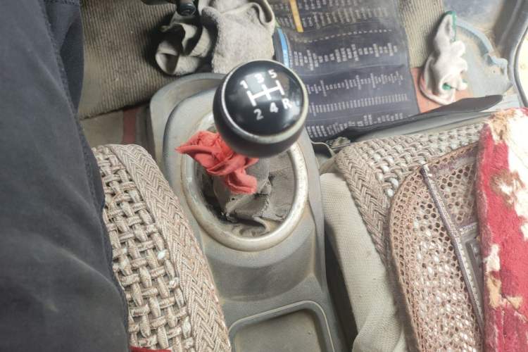 Used BAIC Weiwang 306 2011 1.3L Comfort version 7 seats Gear Lever