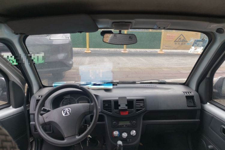 Used BAIC Weiwang 306 2011 1.3L base model 7 seats Headliner