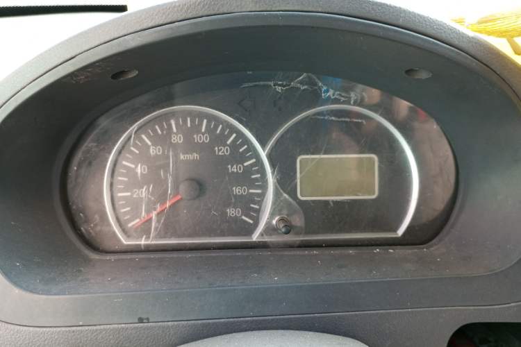 Used BAIC Weiwang 306 2011 1.3L base model 7 seats Instrument Cluster