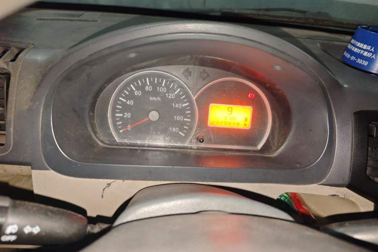Used BAIC Weiwang 306 2011 1.3L Comfort version 7 seats Instrument Cluster