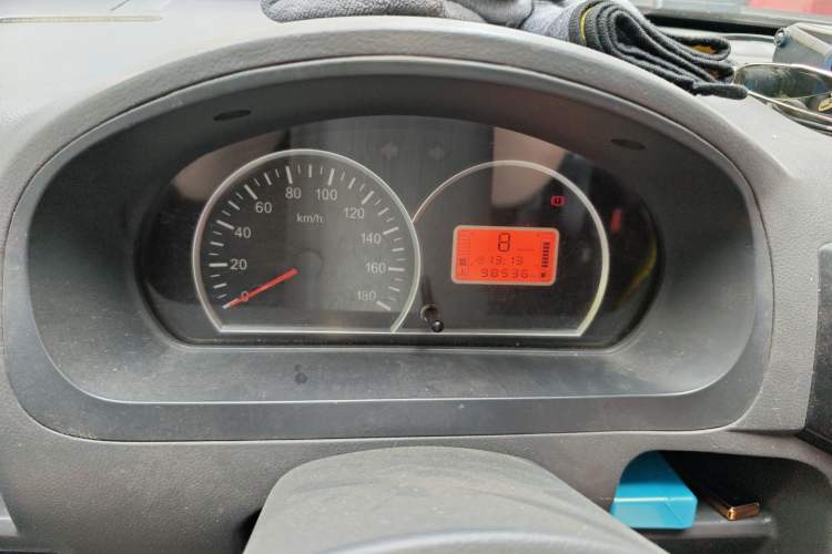 Used BAIC Weiwang 306 2011 1.3L base model 7 seats Instrument Cluster