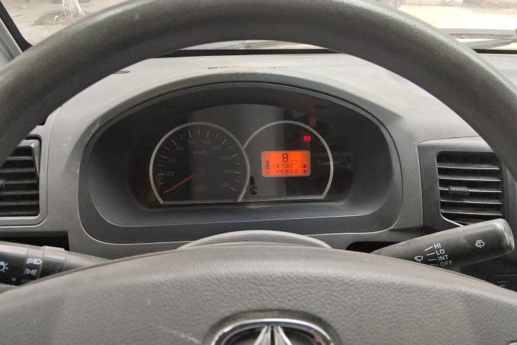 Used BAIC Weiwang 306 2011 1.3L base model 7 seats Instrument Cluster
