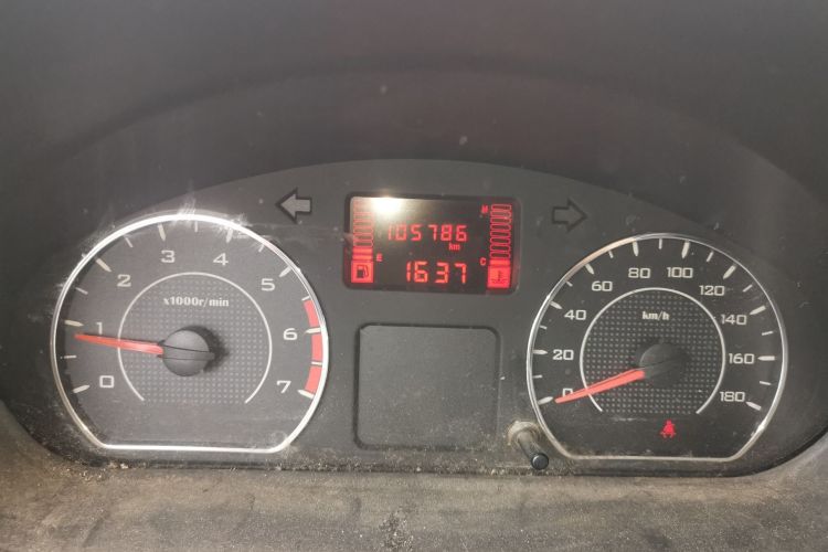 Used BAIC Weiwang 306 2011 1.3L base model 7 seats Instrument Cluster