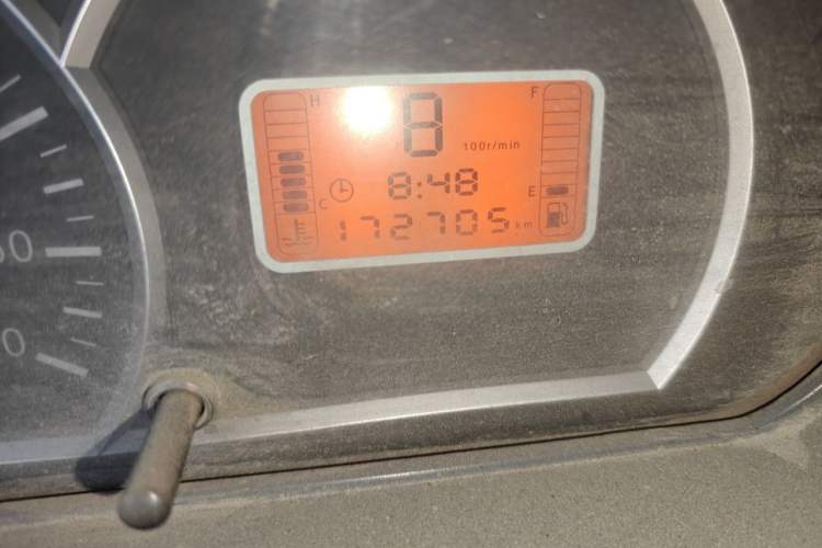 Used BAIC Weiwang 306 2011 1.3L Comfort version 7 seats Odometer Close Up