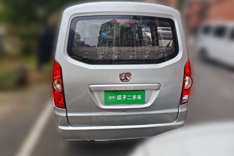Used BAIC Weiwang 306 2011 1.3L base model 7 seats Rear