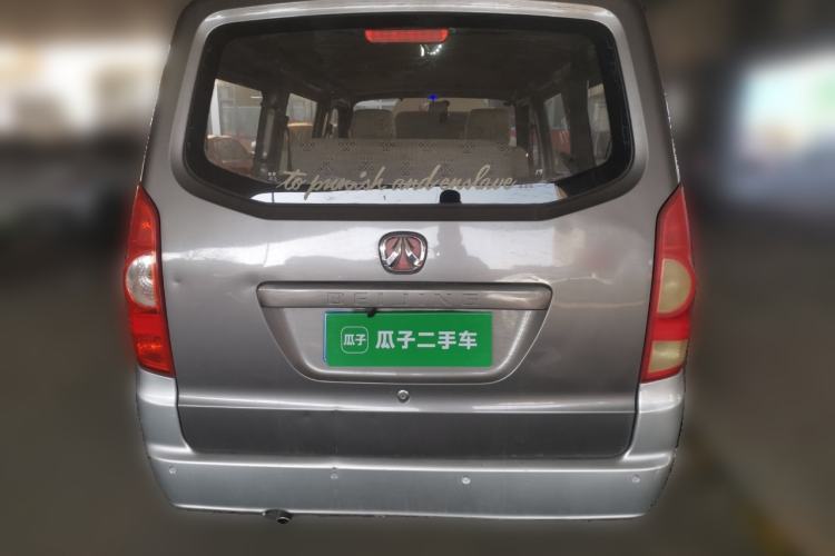 Used BAIC Weiwang 306 2011 1.3L base model 7 seats Rear