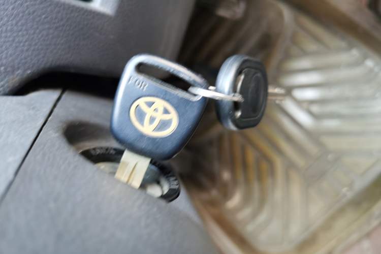 Used BAIC Weiwang 306 2011 1.3L base model 7 seats Vehicle Key