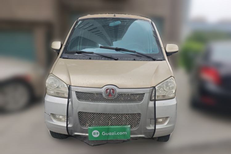 Used BAIC Weiwang 306 2011 1.3L Comfort version 7 seats Front
