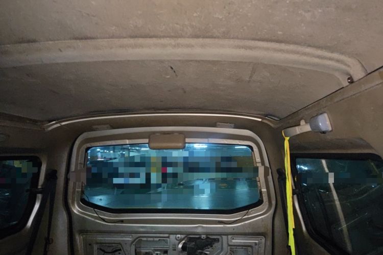 Used BAIC Weiwang 306 2011 1.3L Comfort version 7 seats Headliner