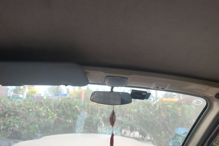 Used BAIC Weiwang 306 2011 1.3L base model 7 seats Headliner