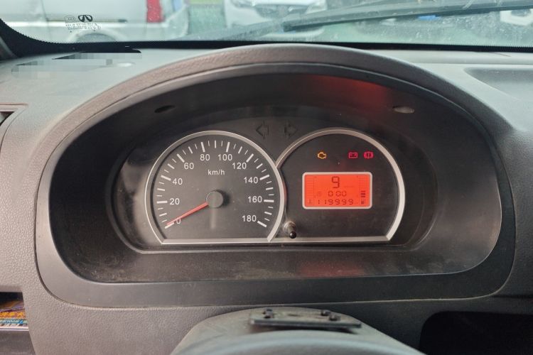 Used BAIC Weiwang 306 2011 1.3L Comfort version 7 seats Instrument Cluster