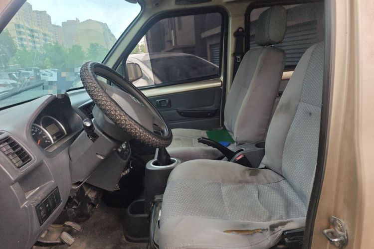 Used BAIC Weiwang 306 2011 1.3L Comfort version 7 seats Left Front Seat