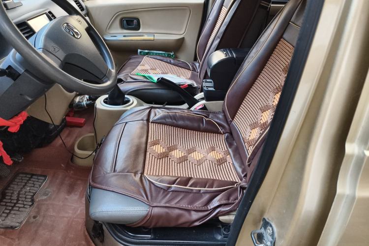 Used BAIC Weiwang 306 2011 1.3L Comfort version 7 seats Left Front Seat