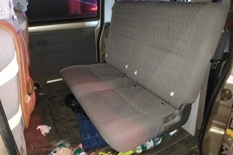 Used BAIC Weiwang 306 2011 1.3L Comfort version 7 seats Left Rear Seat