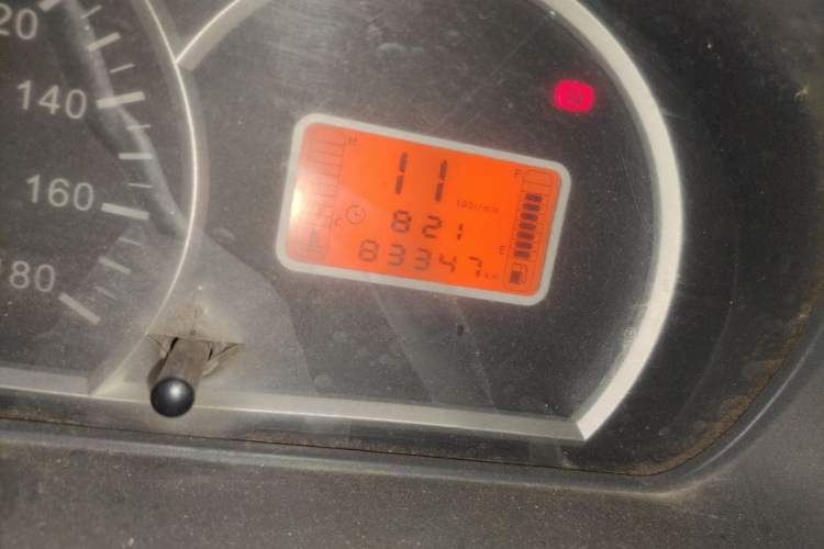Used BAIC Weiwang 306 2011 1.3L Comfort version 7 seats Odometer Close Up