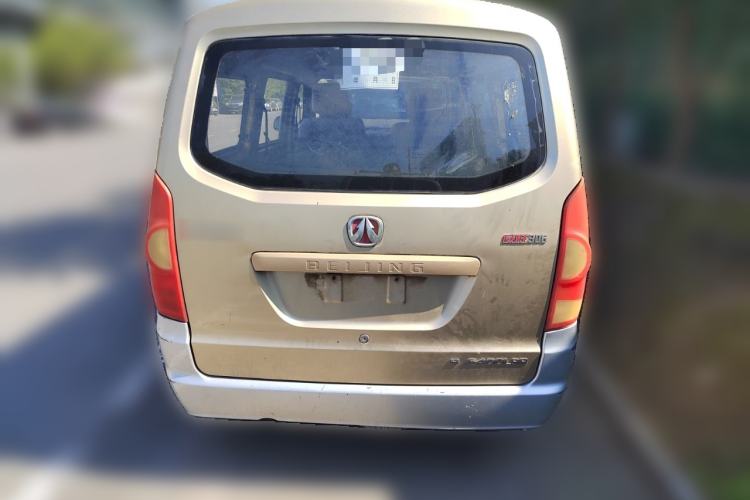 Used BAIC Weiwang 306 2011 1.3L base model 7 seats Rear