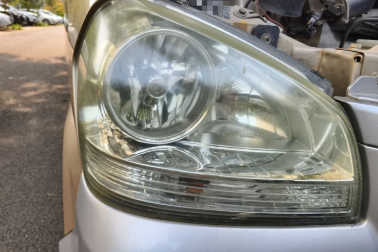 Used BAIC Weiwang 306 2011 1.3L Comfort version 7 seats Right Front Headlight