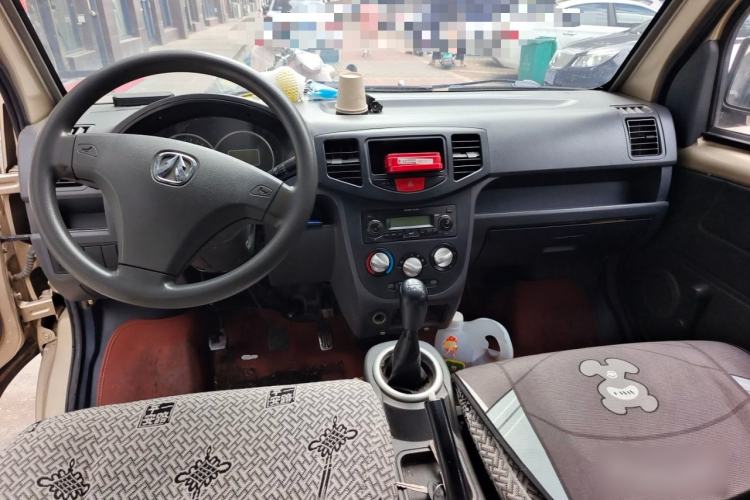 Used BAIC Weiwang 306 2013 1.2L Value Edition Basic CNG 7-seater A12 China IV Center Console