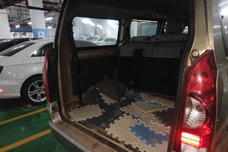 Used BAIC Weiwang 306 2013 1.2L Value Edition Basic 7-Seater A12 China IV Standard Trunk