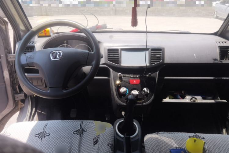 Used BAIC Weiwang 306 2013 1.2L Value Edition Basic 7-Seater A12 China IV Standard Center Console
