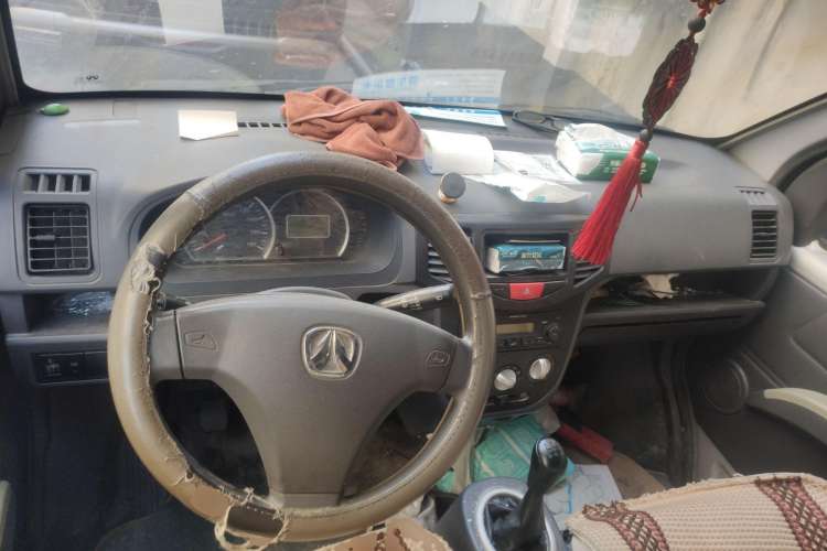 Used BAIC Weiwang 306 2013 1.2L Value Edition Basic 7-Seater A12 China IV Standard Center Console