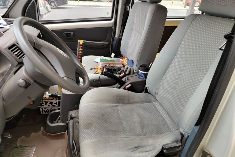 Used BAIC Weiwang 306 2013 1.2L Value Edition Basic 7-Seater A12 China IV Standard Driver Seat