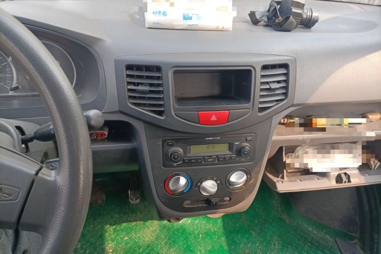 Used BAIC Weiwang 306 2013 1.2L Value Edition Basic 7-Seater A12 China IV Standard Audio And AC Panel