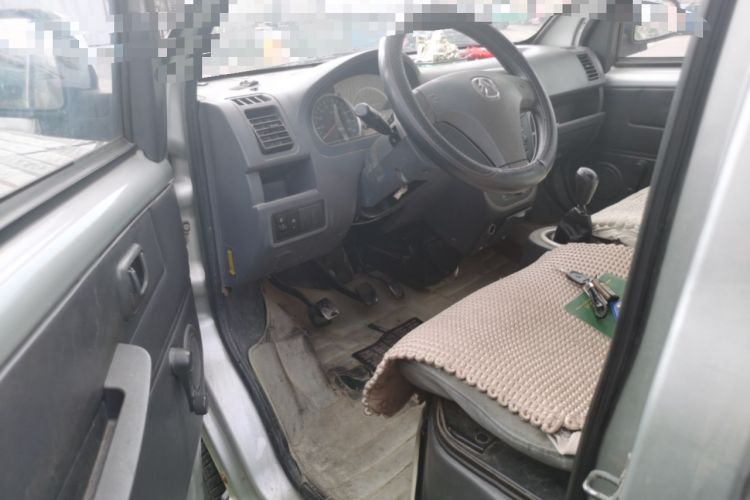Used BAIC Weiwang 306 2013 1.2L Value Edition Basic 7-Seater A12 China IV Standard Driver Seat