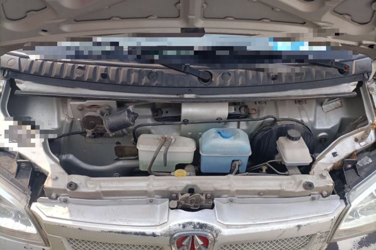 Used BAIC Weiwang 306 2013 1.2L Value Edition Basic 7-Seater A12 China IV Standard Engine Bay