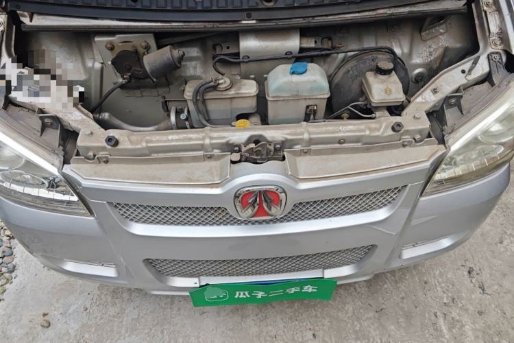 Used BAIC Weiwang 306 2013 1.2L Value Edition Basic 7-Seater A12 China IV Standard Engine Bay
