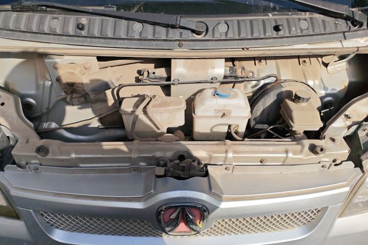 Used BAIC Weiwang 306 2013 1.2L Value Edition Basic 7-Seater A12 China IV Standard Engine Bay