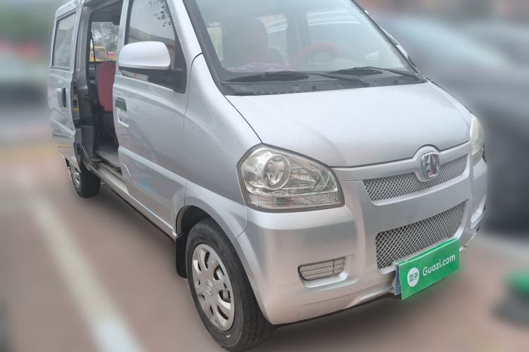 Used BAIC Weiwang 306 2013 1.2L Value Edition Luxury 8-Seater A12 China IV Emission Standard Front Right 45 Deg
