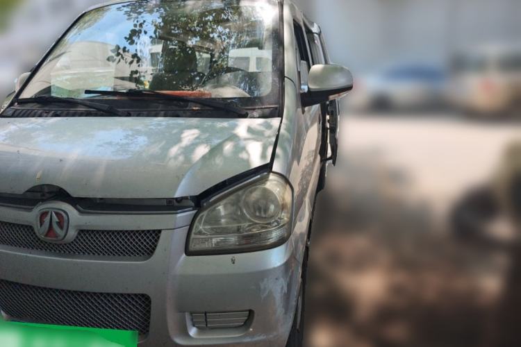 Used BAIC Weiwang 306 2013 1.2L Value Edition Basic 7-Seater A12 China IV Standard Front Right 45 Deg