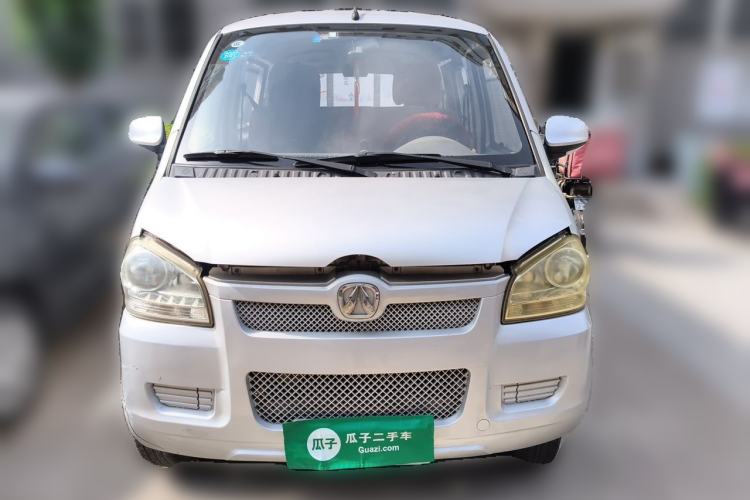 Used BAIC Weiwang 306 2013 1.2L Value Edition Basic CNG 7-seater A12 China IV Front