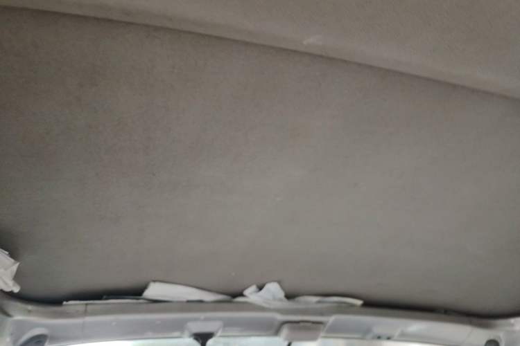 Used BAIC Weiwang 306 2013 1.2L Value Edition Luxury 8-Seater A12 China IV Emission Standard Headliner
