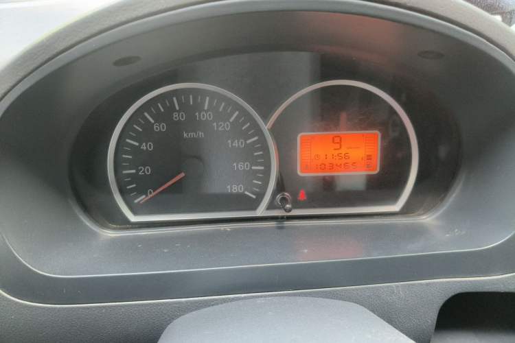 Used BAIC Weiwang 306 2013 1.2L Value Edition Basic CNG 7-seater A12 China IV Instrument Cluster