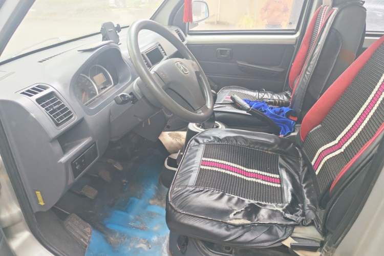 Used BAIC Weiwang 306 2013 1.2L Value Edition Basic CNG 7-seater A12 China IV Left Front Seat