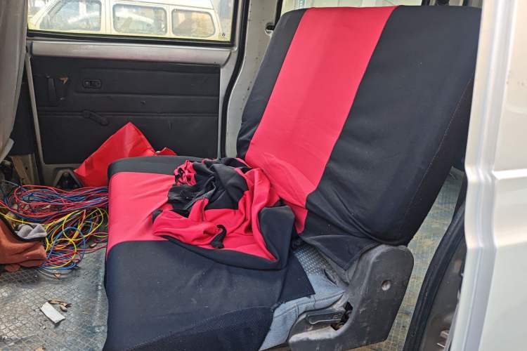 Used BAIC Weiwang 306 2013 1.2L Value Edition Basic 7-Seater A12 China IV Standard Left Rear Seat