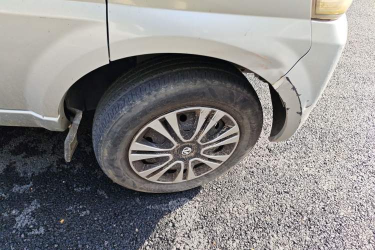 Used BAIC Weiwang 306 2013 1.2L Value Edition Basic 7-Seater A12 China IV Standard Right Front Wheel Hub