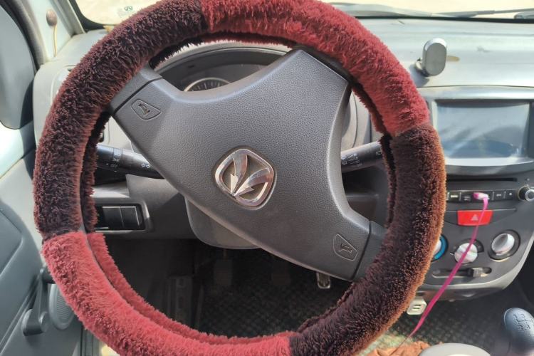 Used BAIC Weiwang 306 2013 1.2L Value Edition Basic CNG 7-seater A12 China IV Steering Wheel