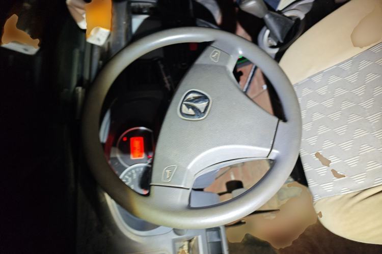 Used BAIC Weiwang 306 2013 1.2L Value Edition Basic 7-Seater A12 China IV Standard Steering Wheel
