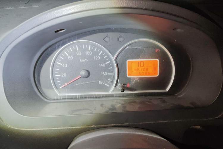 Used BAIC Weiwang 306 2013 1.2L Value Edition Basic 7-Seater A12 China IV Standard Instrument Cluster