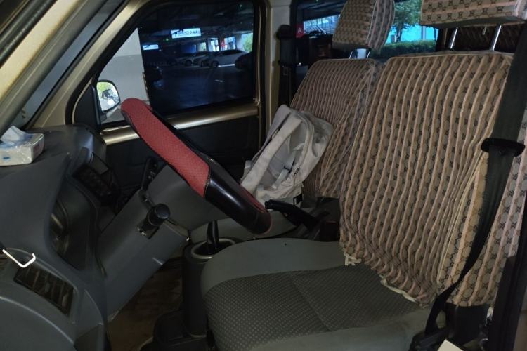 Used BAIC Weiwang 306 2013 1.2L Value Edition Basic 7-Seater A12 China IV Standard Left Front Seat