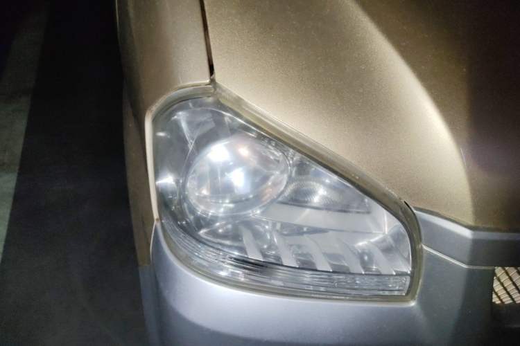 Used BAIC Weiwang 306 2013 1.2L Value Edition Basic 7-Seater A12 China IV Standard Right Front Headlight