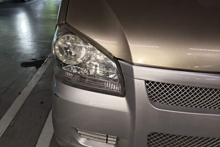 Used BAIC Weiwang 306 2013 1.2L Value Edition Basic 7-Seater A12 China IV Standard Right Front Headlight