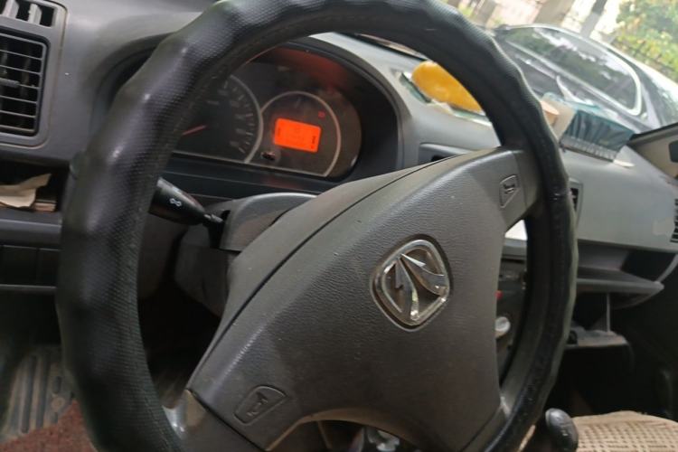 Used BAIC Weiwang 306 2013 1.2L Value Edition Basic 7-Seater A12 China IV Standard Steering Wheel