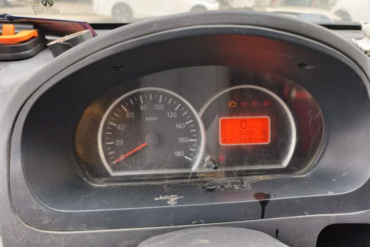 Used BAIC Weiwang 306 2014 1.2L Value Edition Van Basic Type 5 Seats A12 China IV Emission Standard Instrument Cluster