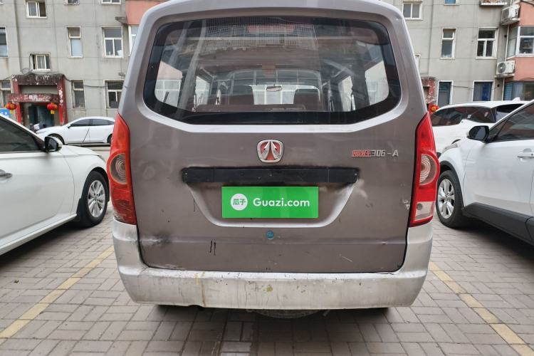 Used BAIC Weiwang 306 2014 1.2L Value Edition Van Basic Type 5 Seats A12 China IV Emission Standard Rear